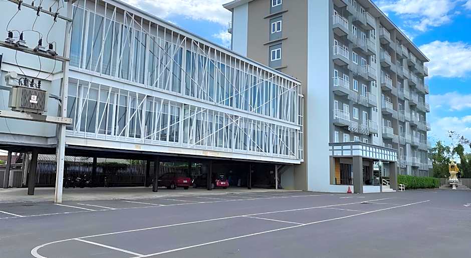 Tai-Shan Suites