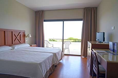 Double or Twin Room with Pool View