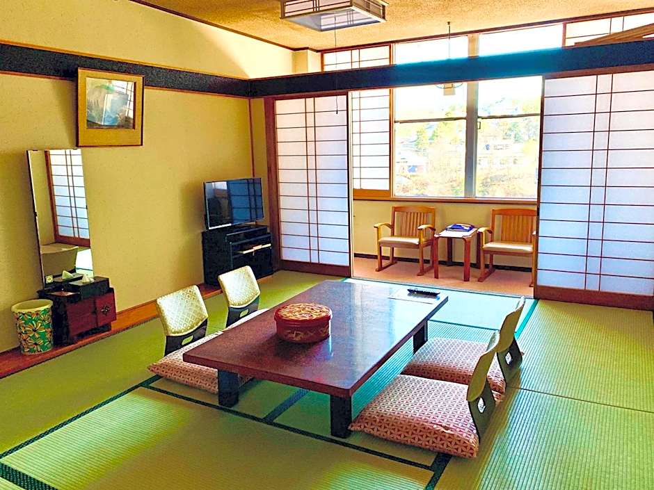 Kirishimaya Ryokan