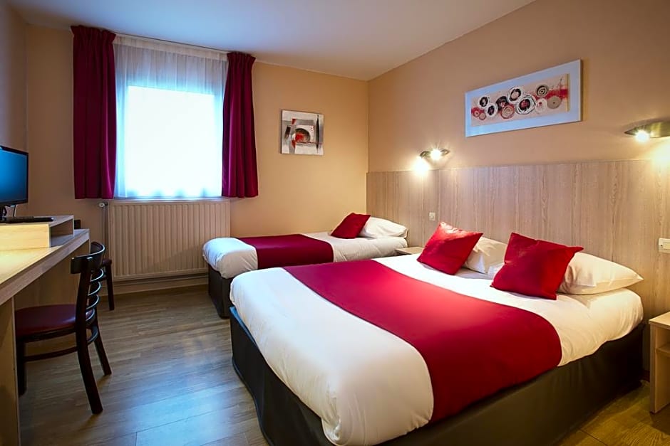 Hotel The Originals Bernay Acropole