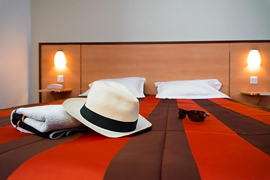 Brit Hotel Saint Malo  Le Transat