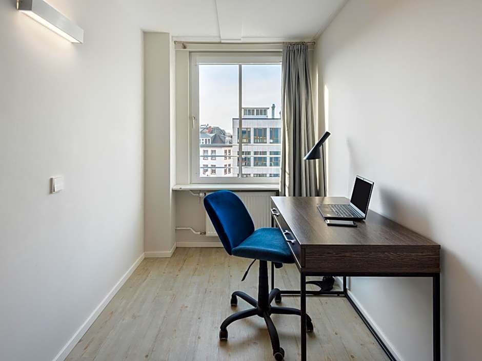 Numa Frankfurt Blau