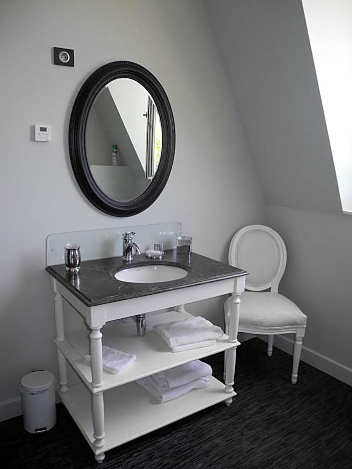 Le Château d'Hermonville B&B / Chambres d'hôtes