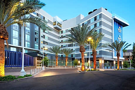 Hyatt Place Tempe / Phoenix / University