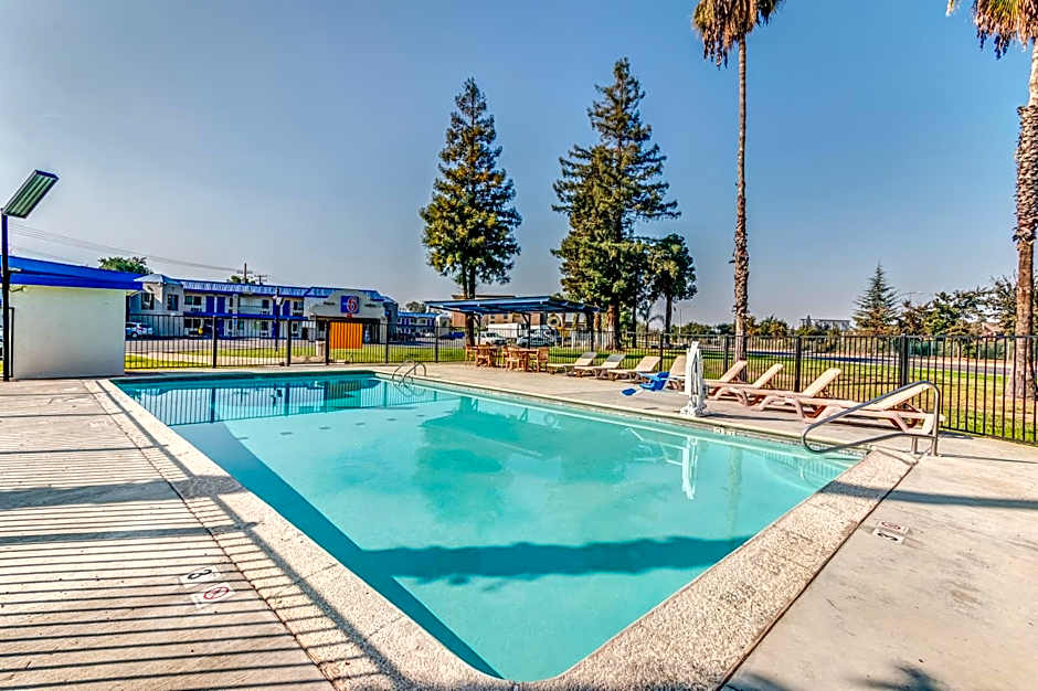 Photo 1 of 42 of Motel 6-Visalia, CA