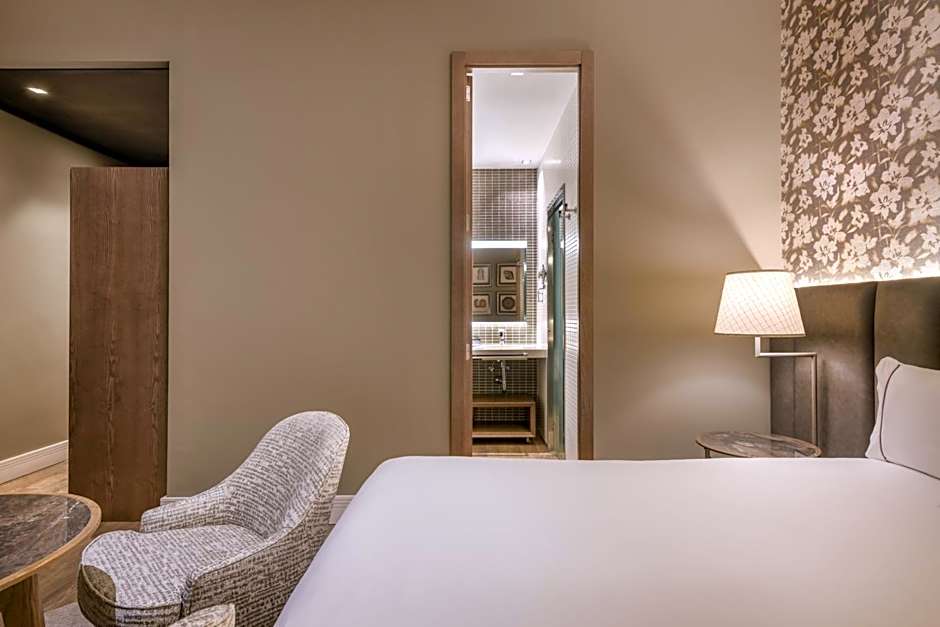 AC Hotel Palacio del Retiro Autograph Collection