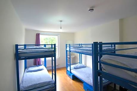 Bed in 6-Bed Mixed Dormitory Room