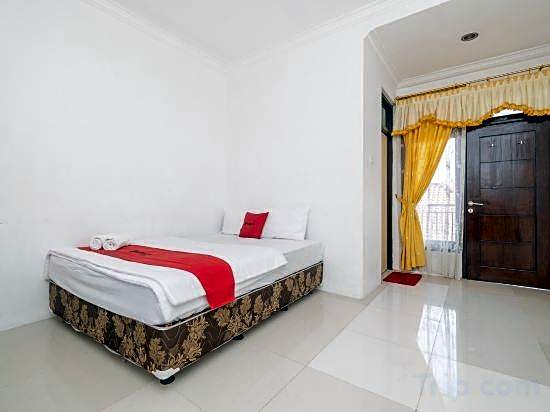 Grha Rahadi 2 Wiyung RedPartner