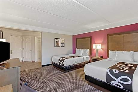 Deluxe Double Room with Two Double Beds