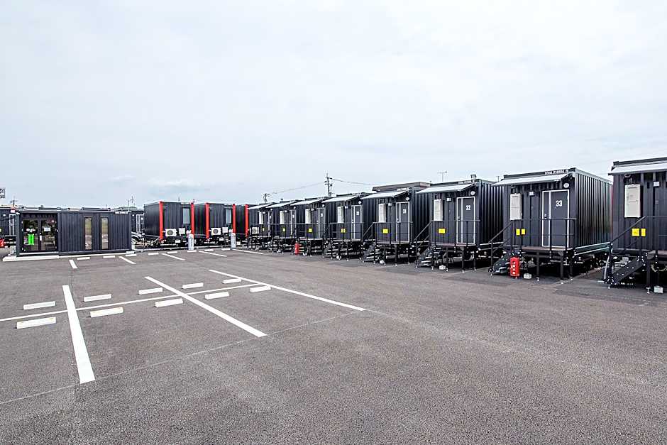 HOTEL R9 The Yard Uki