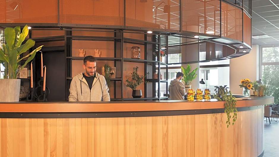 Holiday Inn - the niu, Tab Dusseldorf Main Station By IHG