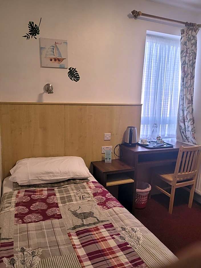 Gatwick White House Hotel