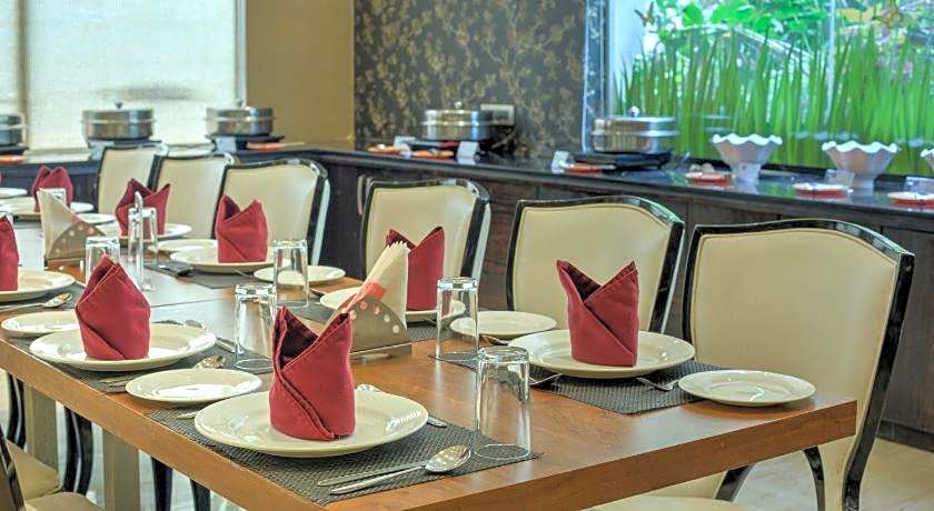 Hotel Pioneer Grand Palace