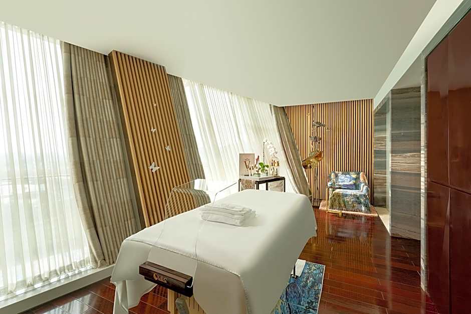 Sunrise Kempinski Hotel Beijing