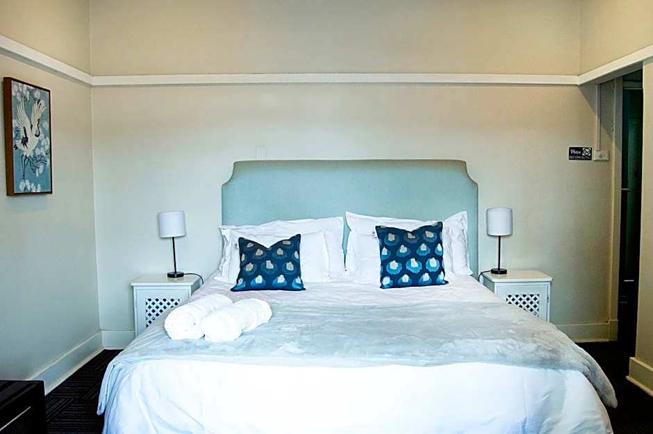 Thistle Hotel