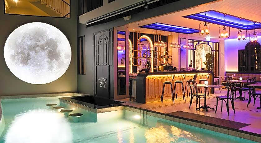 Ratri Hotel Phuket Old Town