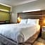 Holiday Inn Express & Suites Wapakoneta By IHG