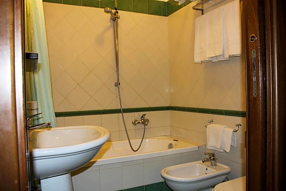 Anne & Mary B&B – Rome