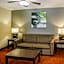 Quality Suites Nashville Airport
