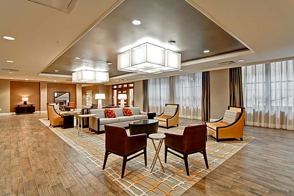 Hampton Inn By Hilton And Suites Downtown Cincinnati