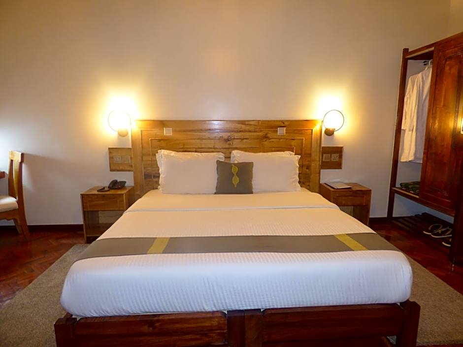 Le Pristine Wellness and Healing Hotel