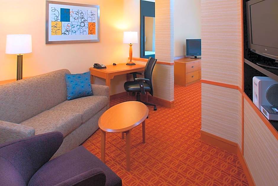Fairfield Inn & Suites by Marriott Atlanta McDonough