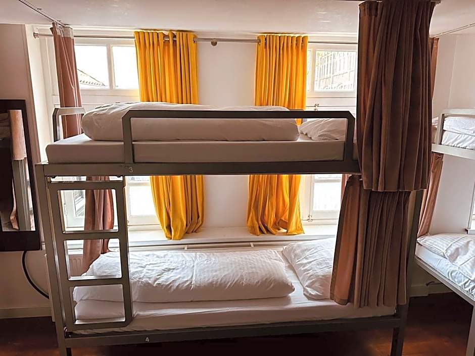 Room Mate Hostel Amsterdam Zaandam