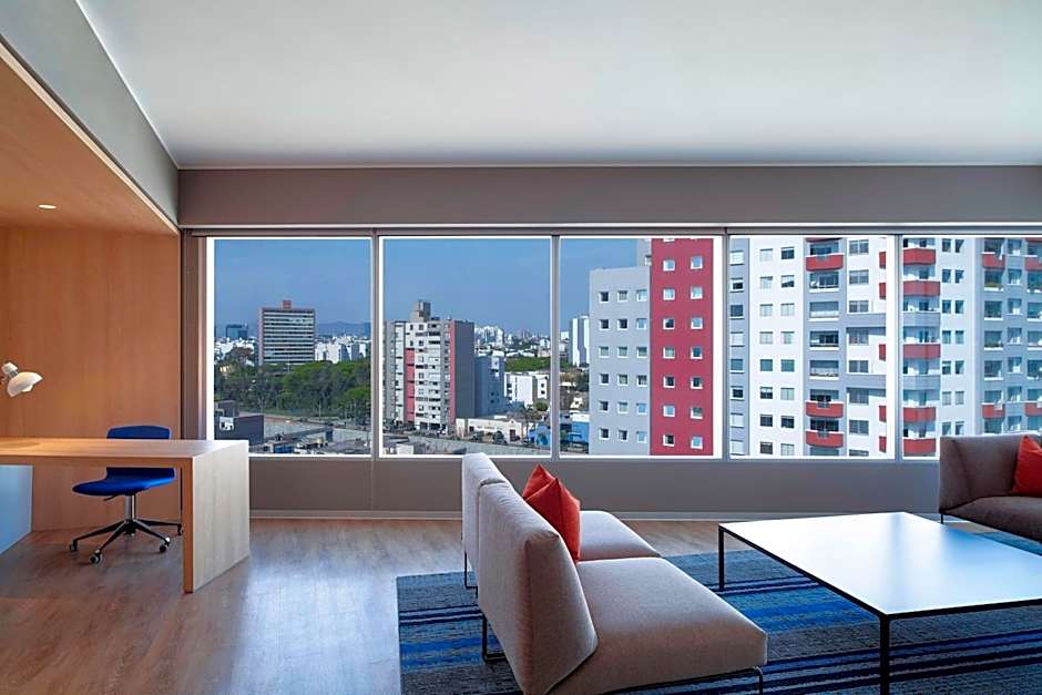 Aloft Lima Miraflores