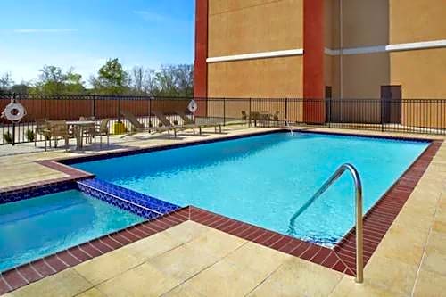 Four Points By Sheraton Houston Hobby Airport