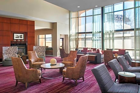 Courtyard by Marriott Newark Elizabeth