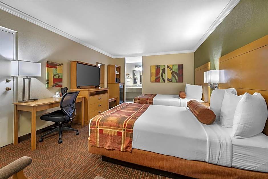 Best Western Angus Inn