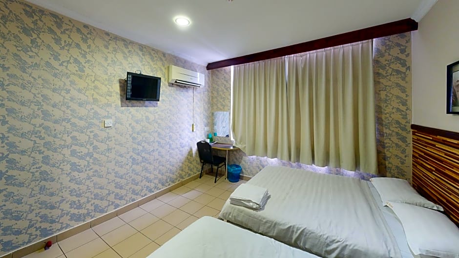 Sri Iskandar Hotel