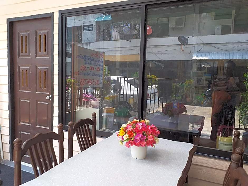 OK.home@Donmuang airport