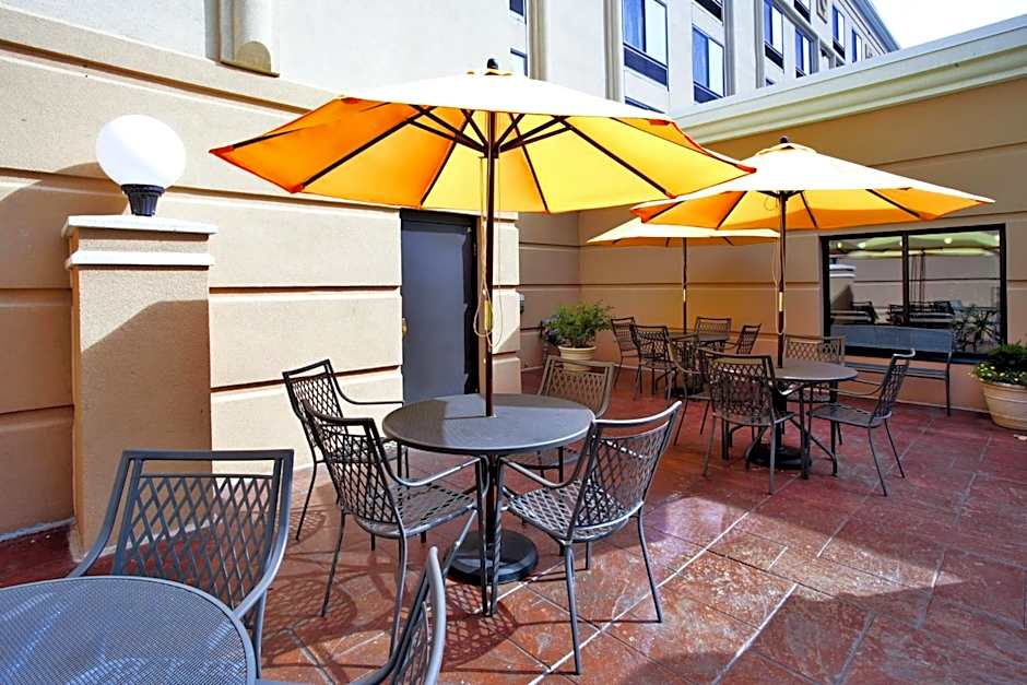Holiday Inn Hotel & Suites Ann Arbor University of Michigan Area By IHG