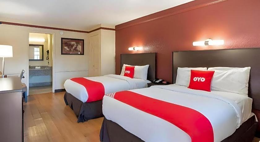 OYO Hotel Tulsa N Sheridan Rd & Airport