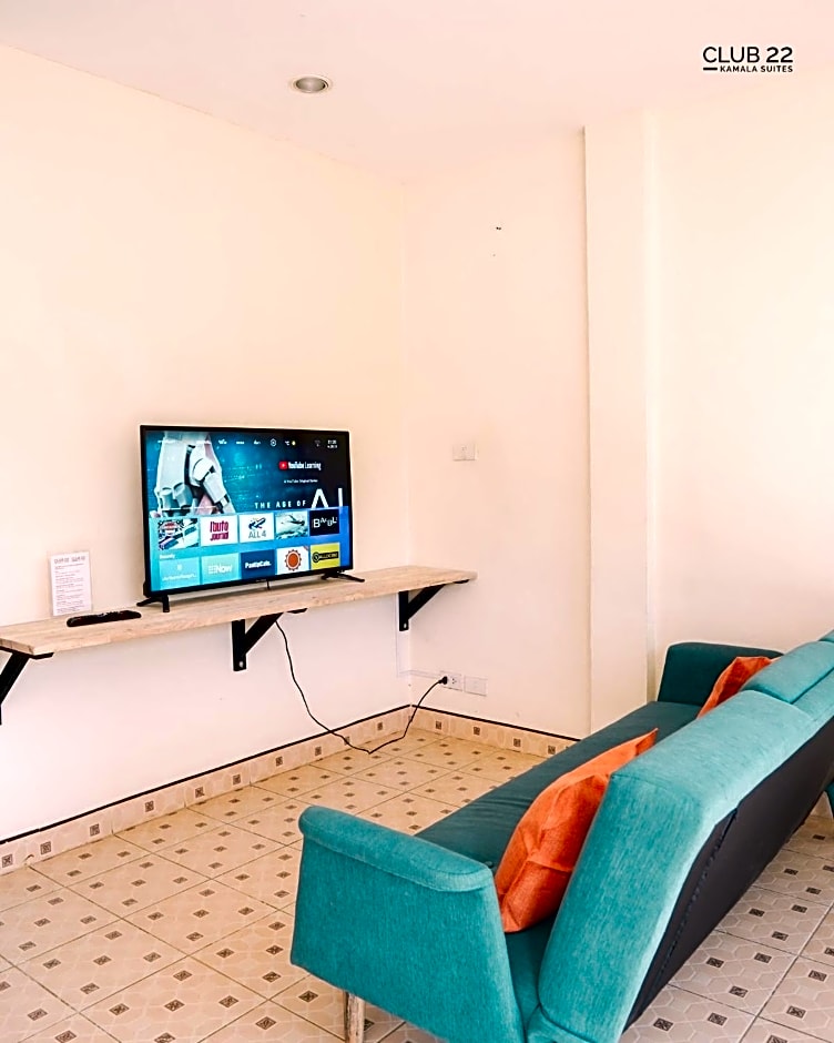 Club22 Kamala Suites, Kamala Beach