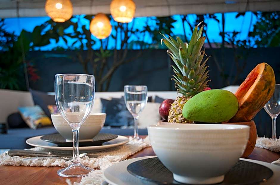 New! Walk To Seminyak Beach, Cafes, All Else