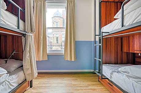 Bed in 8 Bed Mixed Dormitory