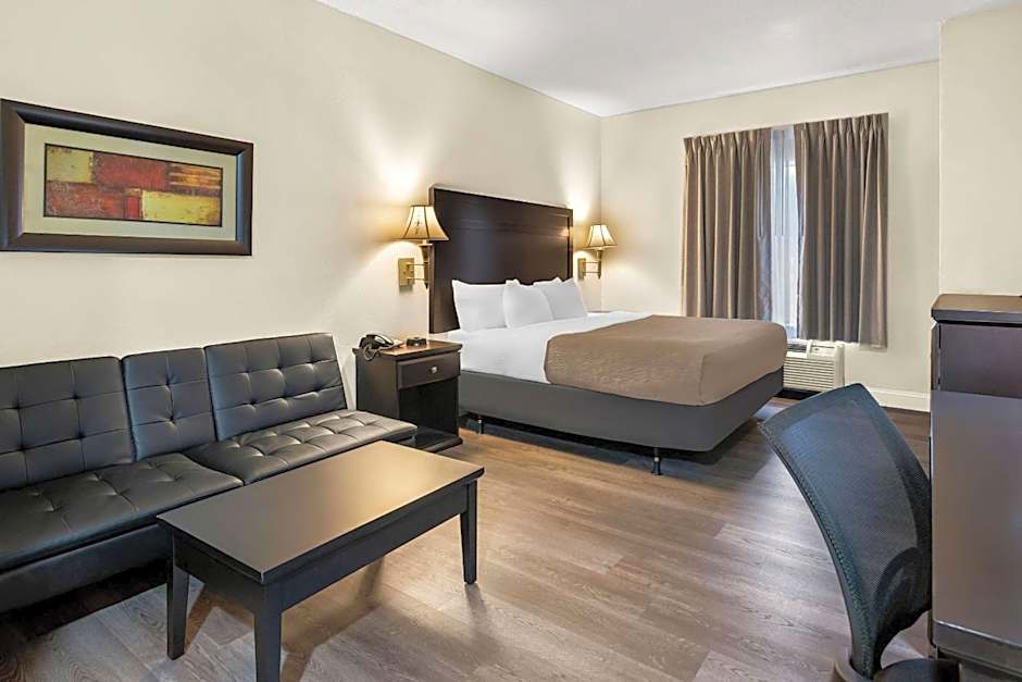 Quality Inn & Suites Lafayette