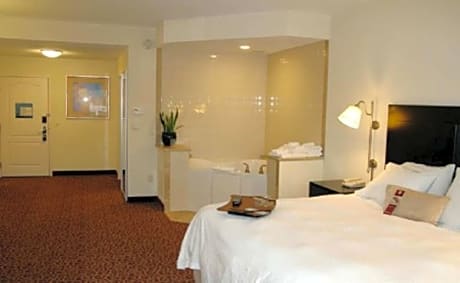 2 Queen Beds Nonsmoking