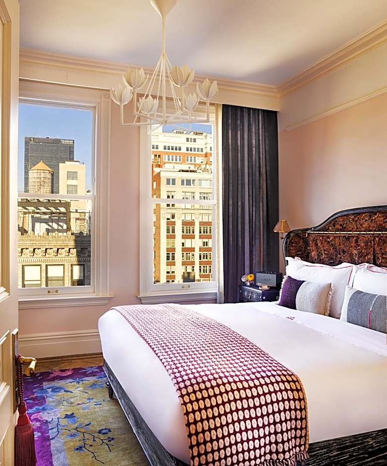 The Hotel Chelsea