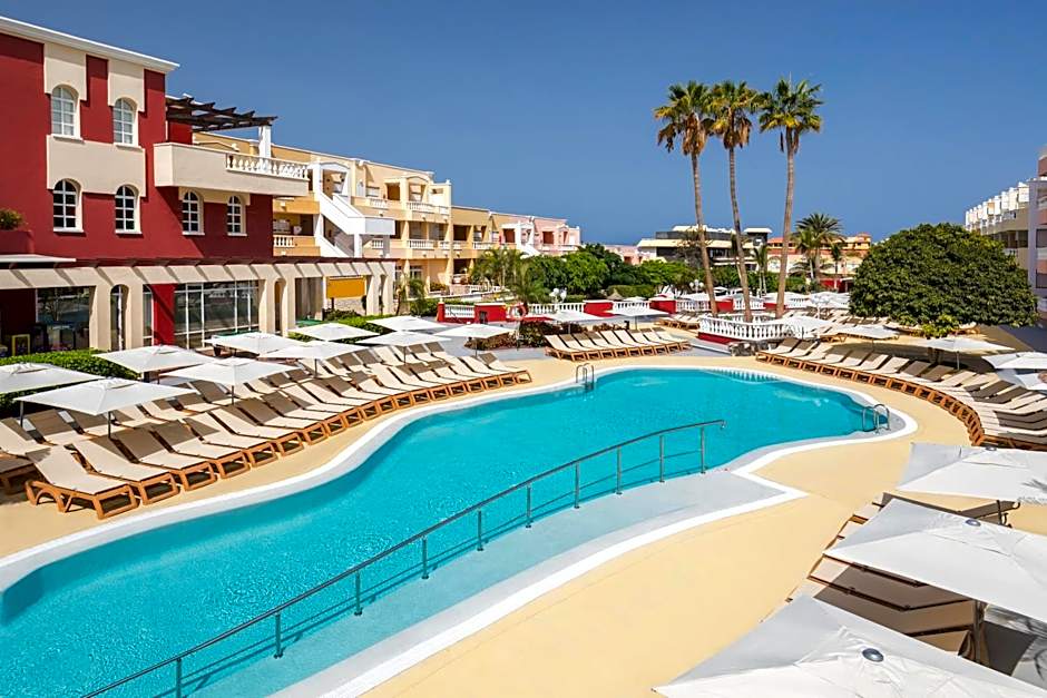 Servatur Isora Suites