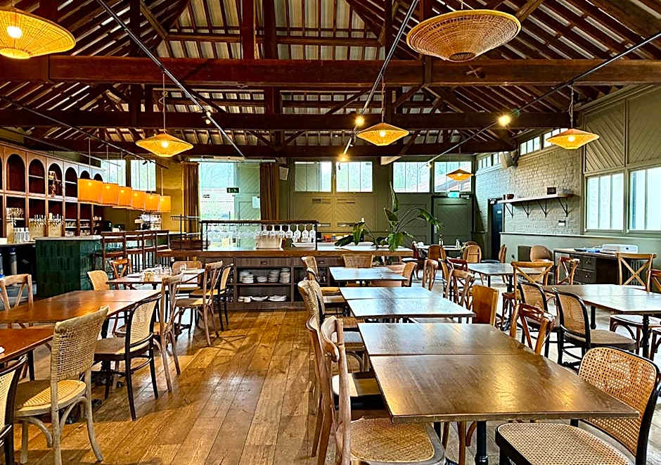 The Ridings at Theobalds Park