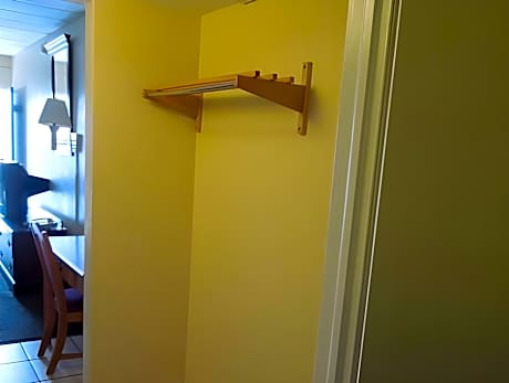 Belmont Inn & Suites Virginia Beach
