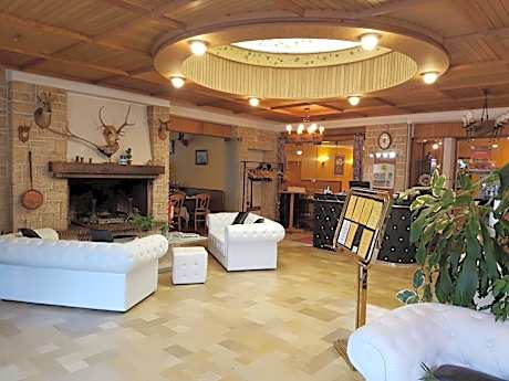 Logis Hotel Saint-Hubert