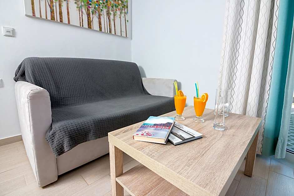 Christina Beach Hotel