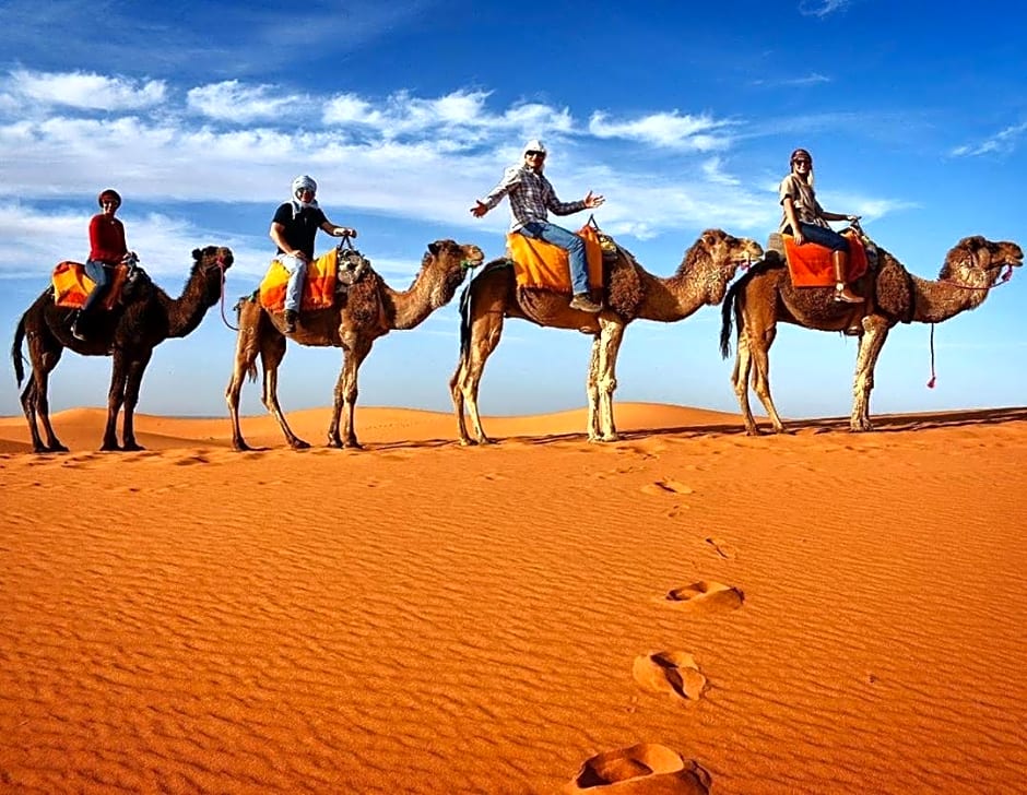 Les Pyramides Hotel Merzouga