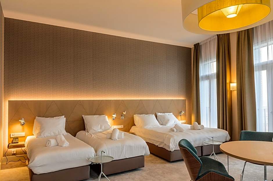 Amadi Panorama Hotel