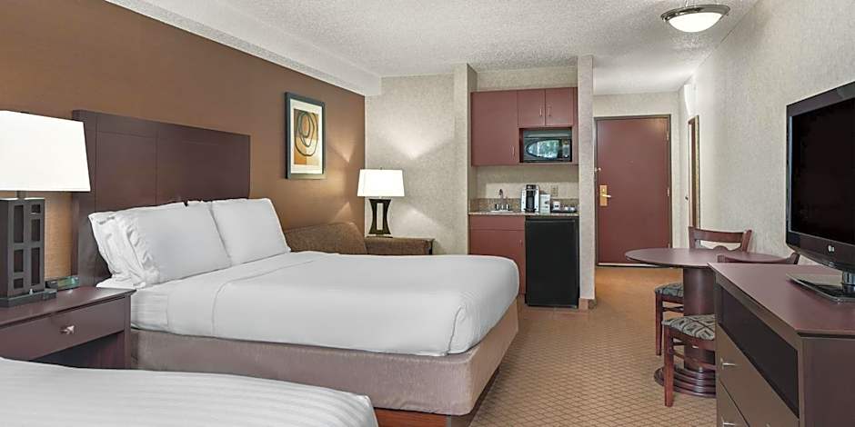 Holiday Inn Express Grove City - Premium Outlet Mall By IHG