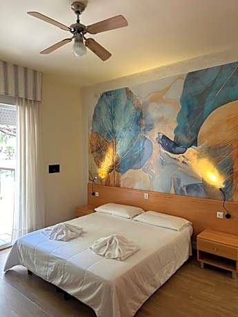Double or Twin Room with Balcony and View